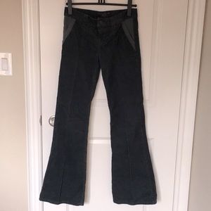 Juicy Couture Jeans Corduroy size 28